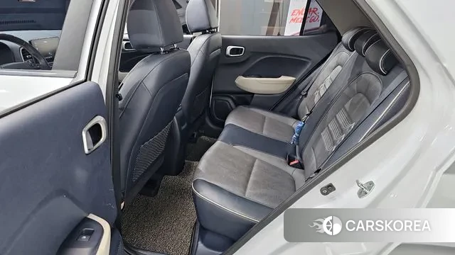 Hyundai Venue 2019 Белый из Кореи, фото 3