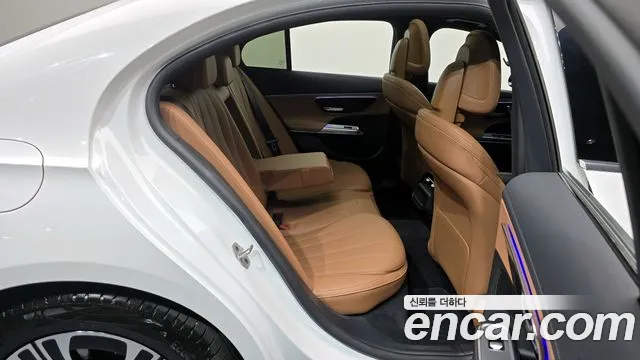 Mercedes-Benz E-Class W214 id 2720688 из Кореи 3