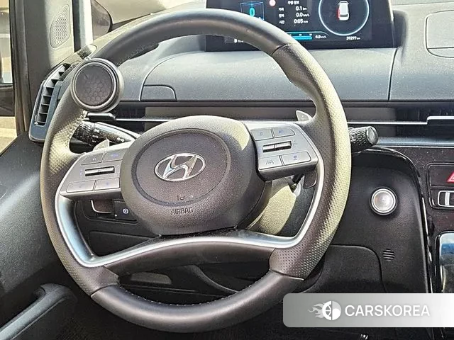 Hyundai Staria 2024 Белый из Кореи, фото 3