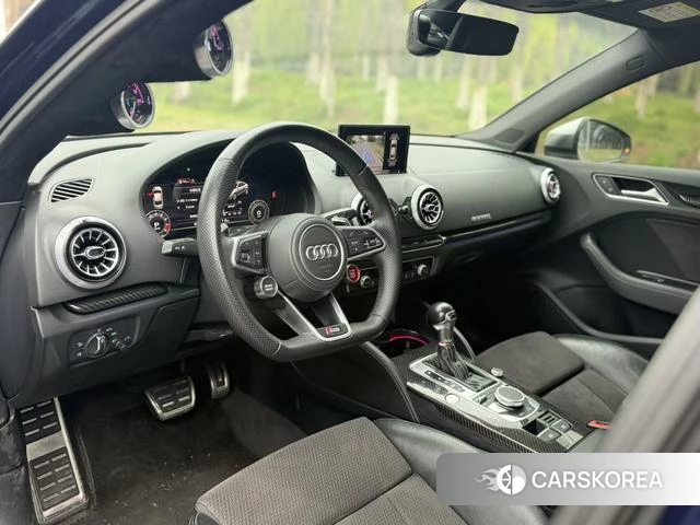 Audi S3 2018 Синий из Китая, фото 3