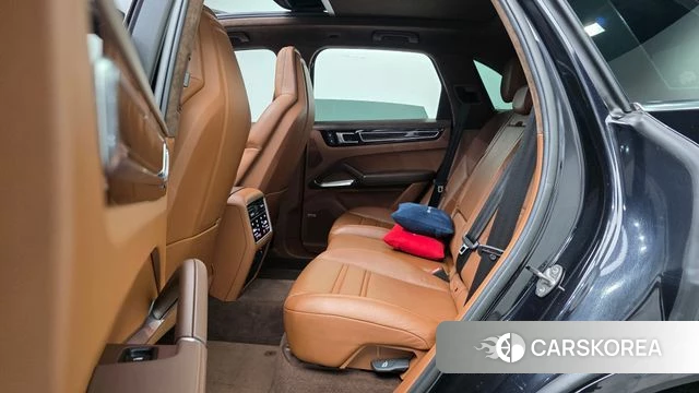 Porsche Cayenne (PO536) 2022 Черный из Кореи, фото 3