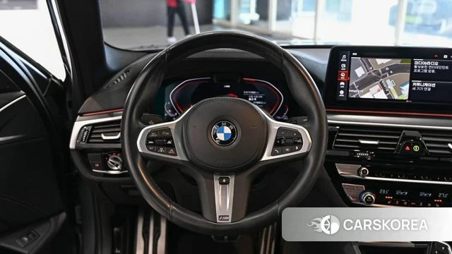 BMW 5 Series (G30) 2022 Серый из Кореи, фото 3