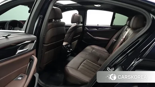 BMW 5 Series (G30) 2022 Синий из Кореи, фото 3