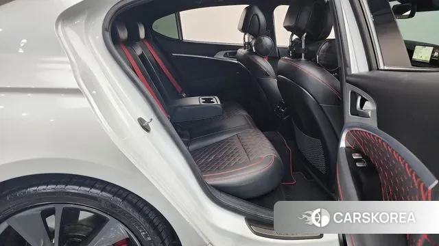 Genesis The New G70 2022 Белый из Кореи, фото 3