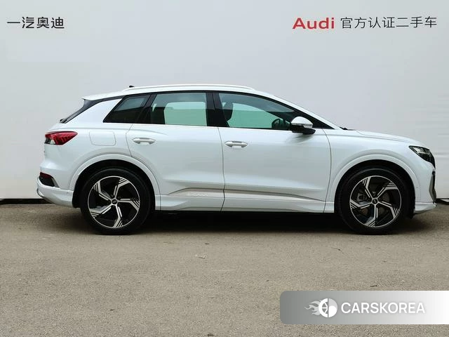 Audi Q4 e-tron 2025 Белый из Китая, фото 3