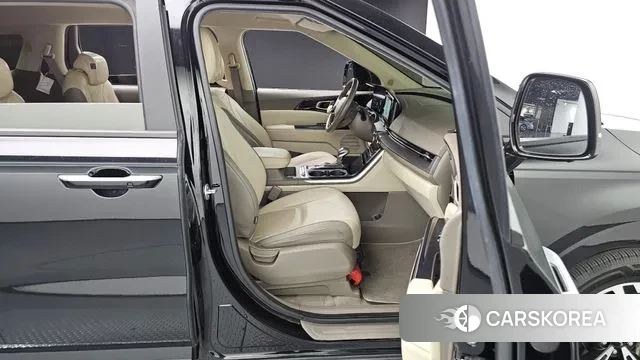 Kia Carnival 4th generation 2023 Черный из Кореи, фото 3