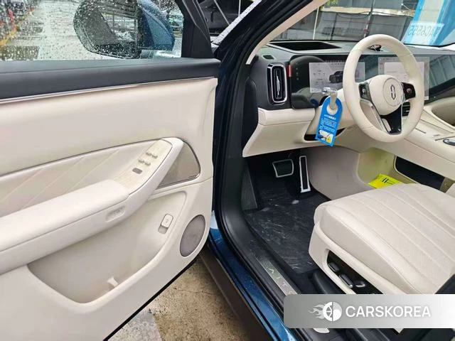 AITO Ask the world M8 2026 Синий из Китая, фото 3