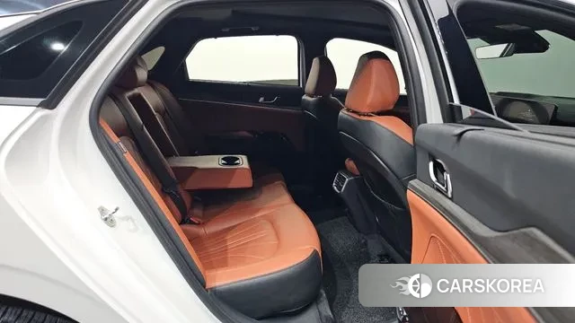 Kia The New K5 3rd generation 2024 Белый из Кореи, фото 3