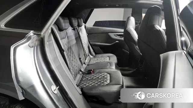 Audi Q8 (4M) id 2885227 из Кореи 3