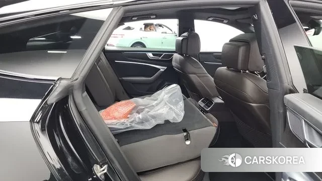 Audi A7 (4K) 2022 Черный из Кореи, фото 3