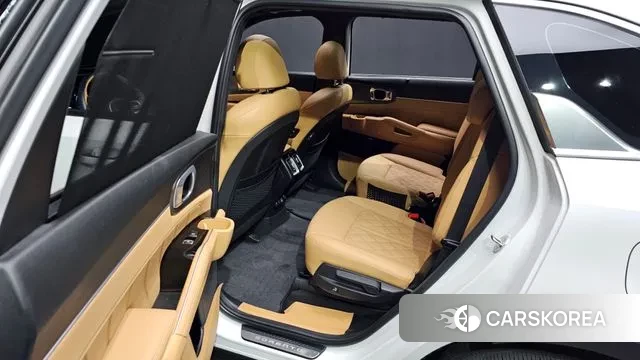 Kia Sorento 4th Generation 2023 Белый из Кореи, фото 3