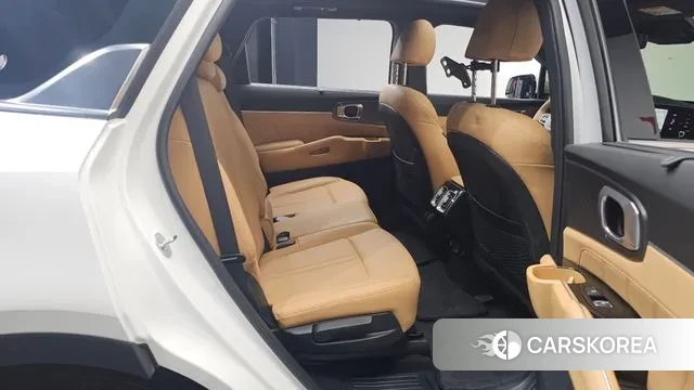 Kia Sorento 4th Generation 2023 Белый из Кореи, фото 3