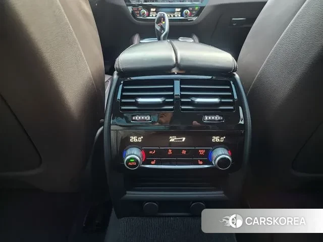 BMW 6 Series GT (G32) 2019 Белый из Кореи, фото 3