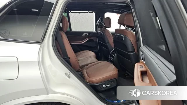 BMW X5 (G05) 2024 Белый из Кореи, фото 3