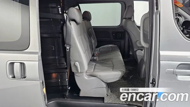 Hyundai The New Grand Starex 2019 Серебристо-серый из Кореи, фото 3