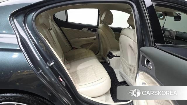 Genesis G70 2019 Черный из Кореи, фото 3