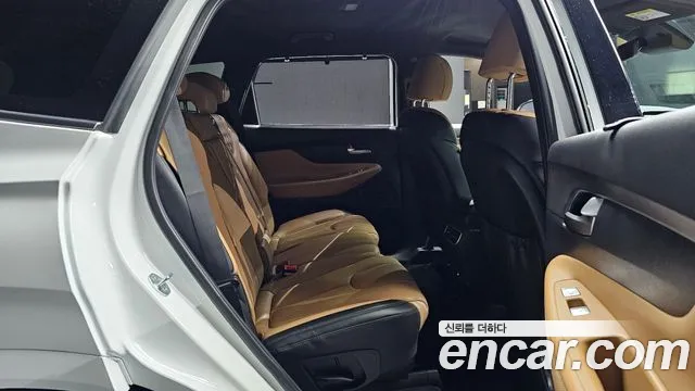 Hyundai The New Santa Fe 2023 Белый из Кореи, фото 3