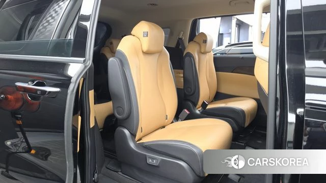 Kia Carnival 4th generation 2022 Черный из Кореи, фото 3