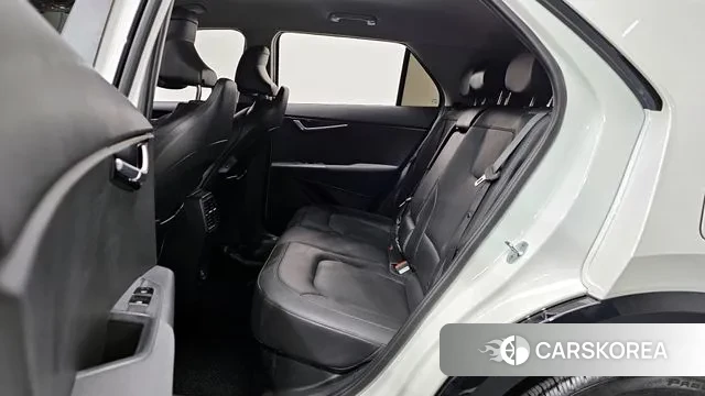 Kia Di Ol Nu Niro 2022 Белый из Кореи, фото 3