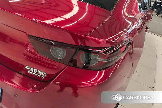 Mazda 3 Angkesaila 2021 Красный из Китая, фото 3