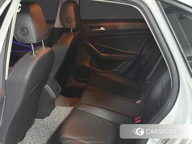 Volkswagen 7th Generation of Jetta 2021 Белый из Кореи, фото 3