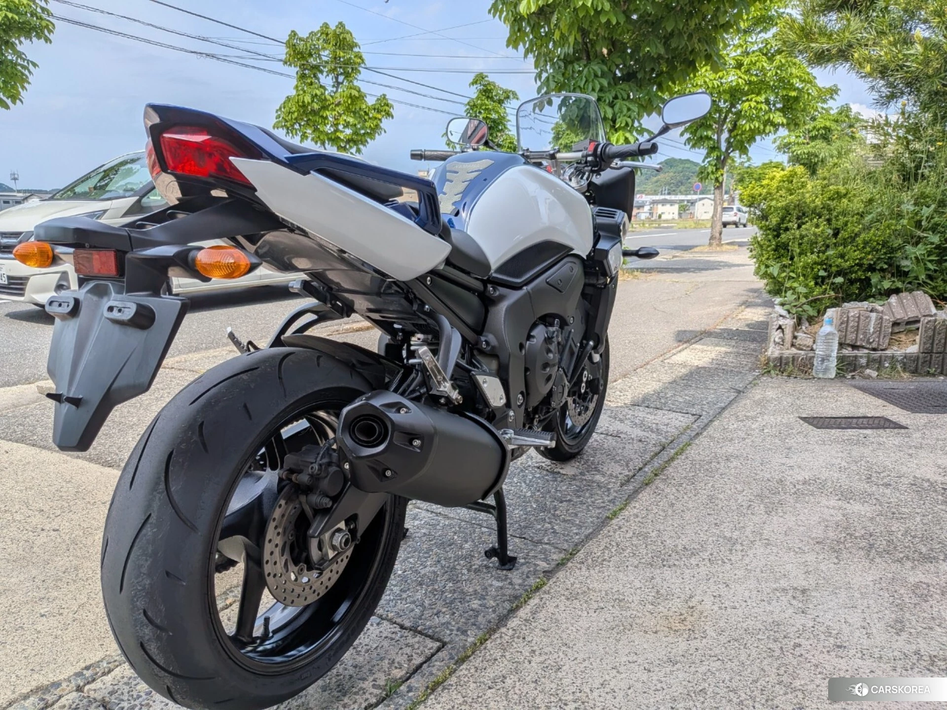 Проданный Yamaha FZ1 FEATHER 2013 из Японии, фото 2
