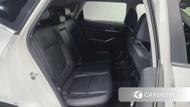 Kia Seltos 2022 Белый из Кореи, фото 3