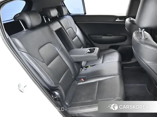 Kia Sportage The Bold 2021 Белый из Кореи, фото 3