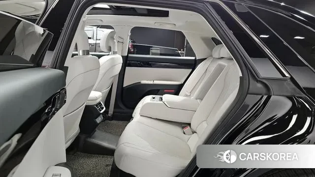 Hyundai Grandeur Hybrid (GN7) 2023 Черный из Кореи, фото 3