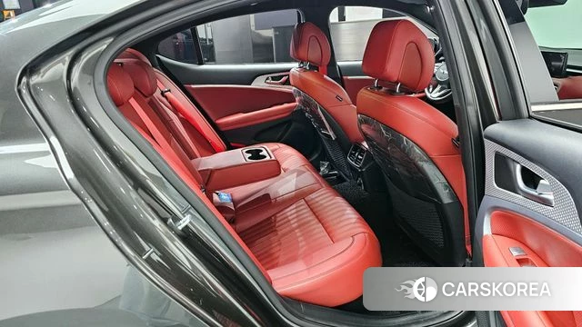 Genesis The New G70 2023 Серый из Кореи, фото 3