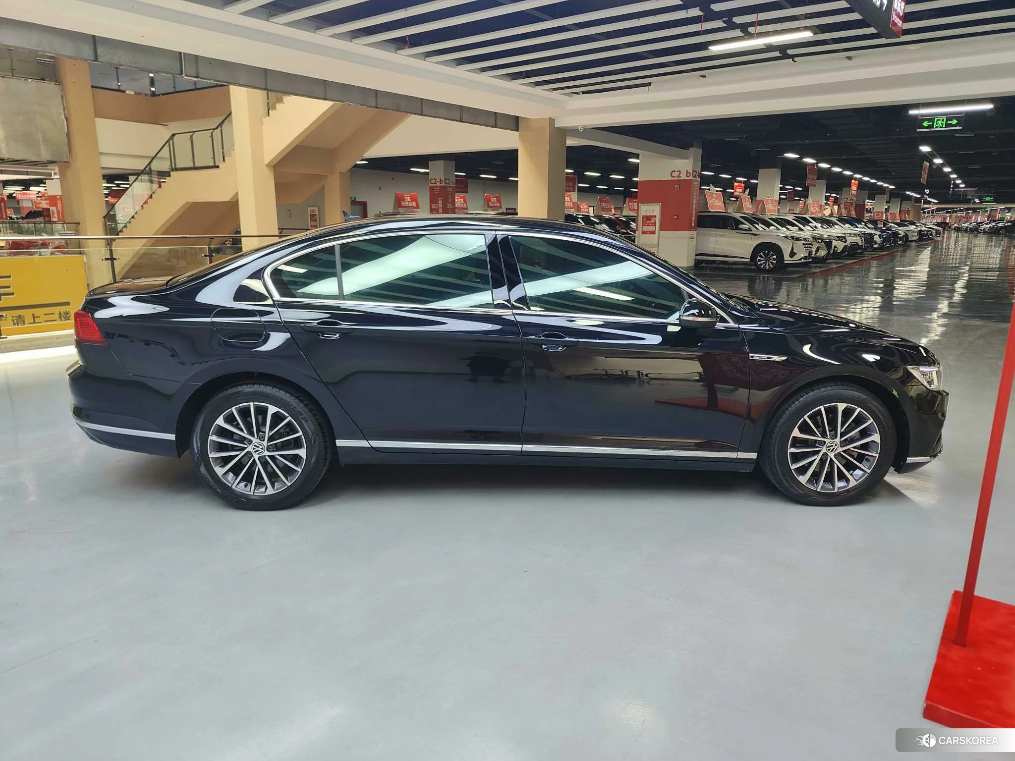 Volkswagen Magotan 2019 Черный из Китая, фото 3