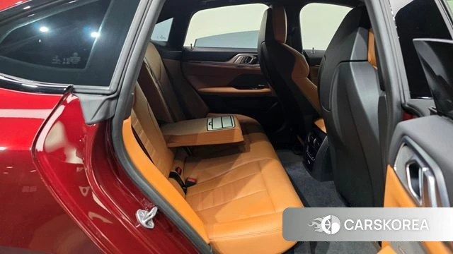 BMW i4 2022 Красный из Кореи, фото 3