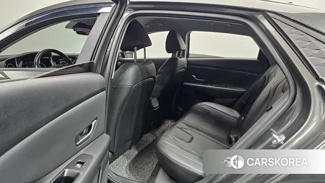 Hyundai The New Avante (CN7) 2023 Серый из Кореи, фото 3