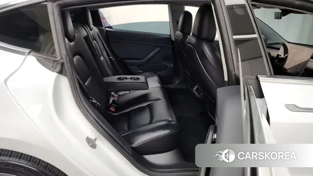 Tesla Model 3 2020 Белый из Кореи, фото 3