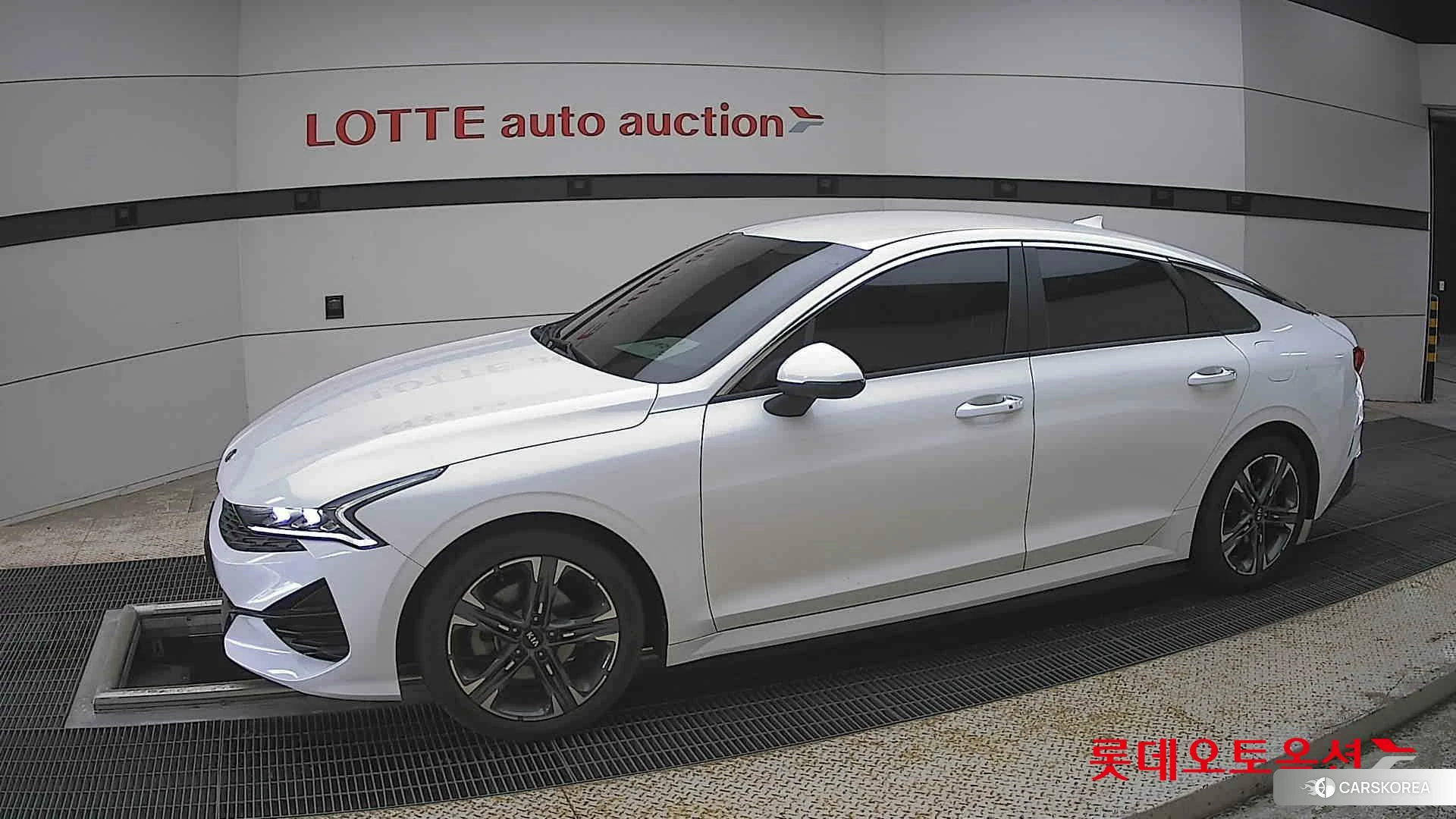 Kia K5 2020 Snow White Pearl (optional) из Кореи, фото 3