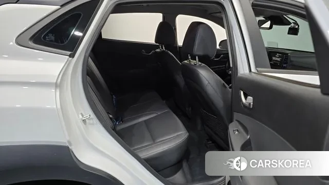 Hyundai Kona 2019 Белый из Кореи, фото 3