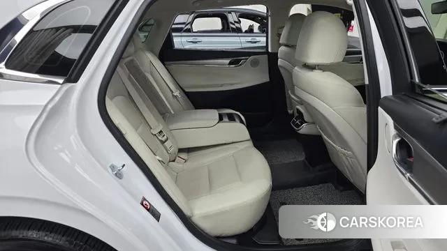 Hyundai The New Grandeur IG Hybrid 2022 Белый из Кореи, фото 3