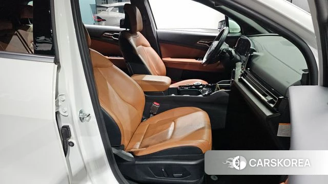Kia Sportage 5th Generation Hybrid 2022 Белый из Кореи, фото 3