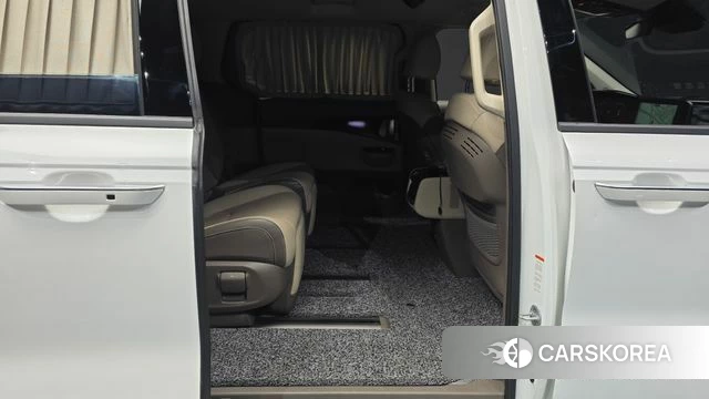 Kia Carnival 4th generation 2023 Белый из Кореи, фото 3