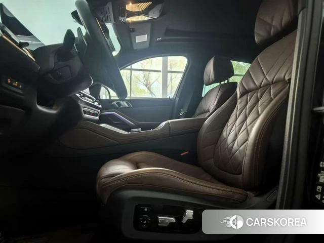 BMW X6 2024 Черный из Китая, фото 3