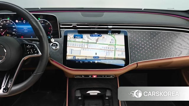 Mercedes-Benz E-Class W214 2024 Белый из Кореи, фото 3