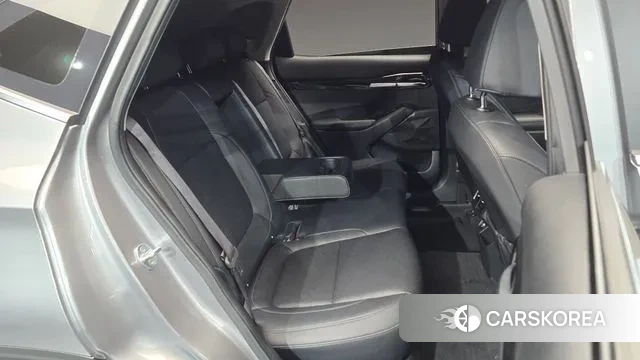 Kia Seltos 2022 Серебряный из Кореи, фото 3