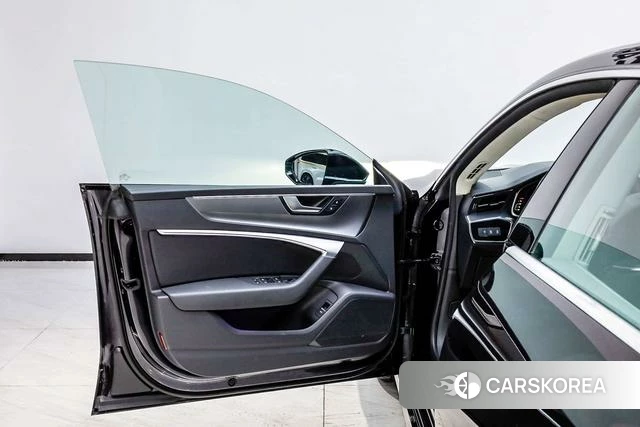 Audi A7L 2024 Черный из Китая, фото 3