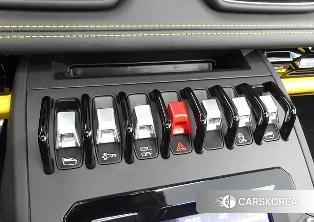 Lamborghini Huracan 2023 Небесно-голубой из Кореи, фото 3