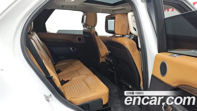 Land Rover Discovery 5 2018 Белый из Кореи, фото 3