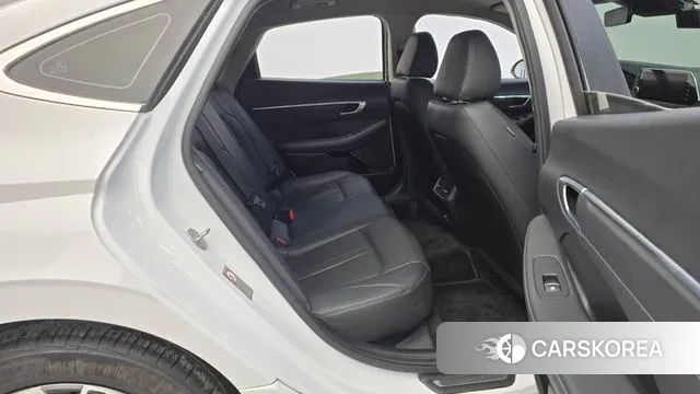 Hyundai Sonata (DN8) 2022 Белый из Кореи, фото 3