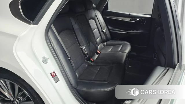 Hyundai Grandeur IG 2018 Белый из Кореи, фото 3