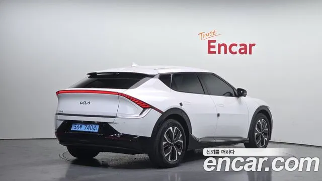 Kia EV6 2022 Белый из Кореи, фото 3