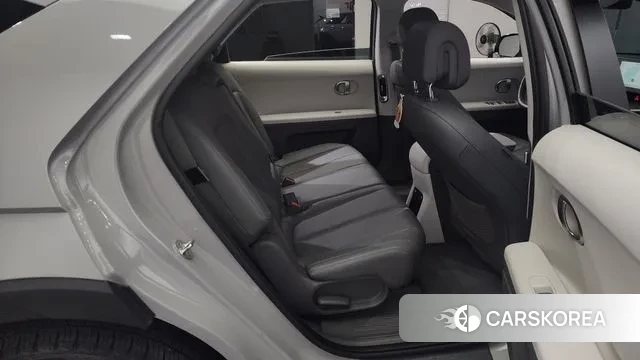 Hyundai Ionic 5 2021 Серебристо-серый из Кореи, фото 3