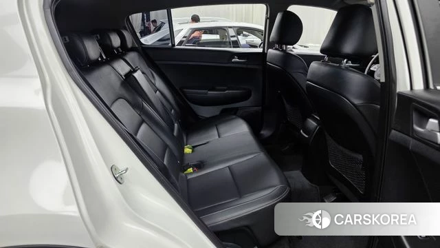 Kia Sportage The Bold 2018 Белый из Кореи, фото 3